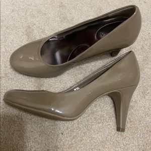 Merona patent leather heels
